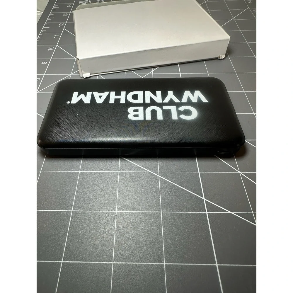 Club Wyndham 10000mAh External Portable Power Bank Backup Battery Charger NEW